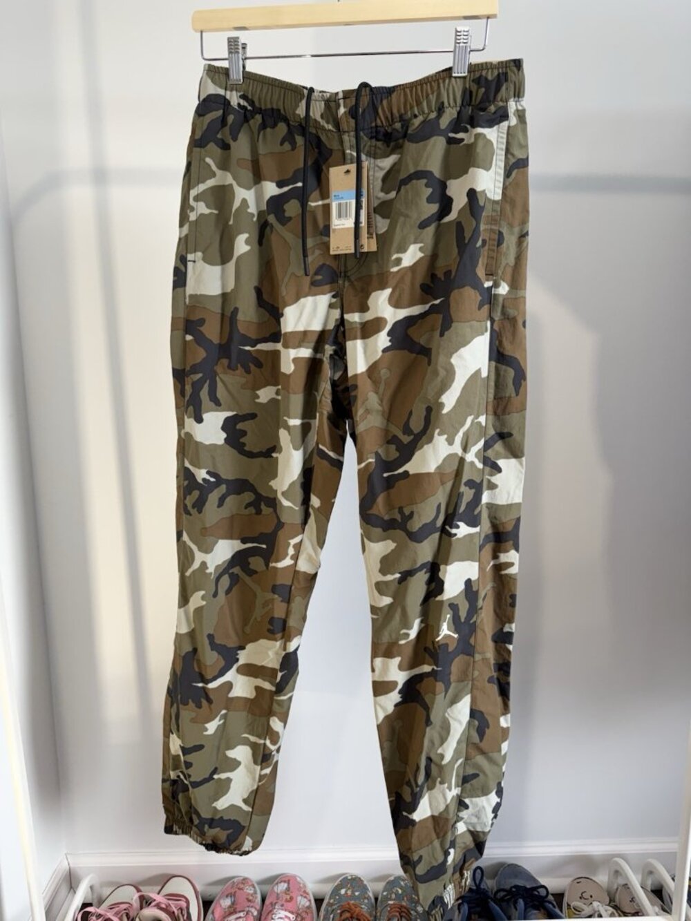 Nike Air Jordan Camo Joggers Men's Medium Streetwear Pants NWT $100